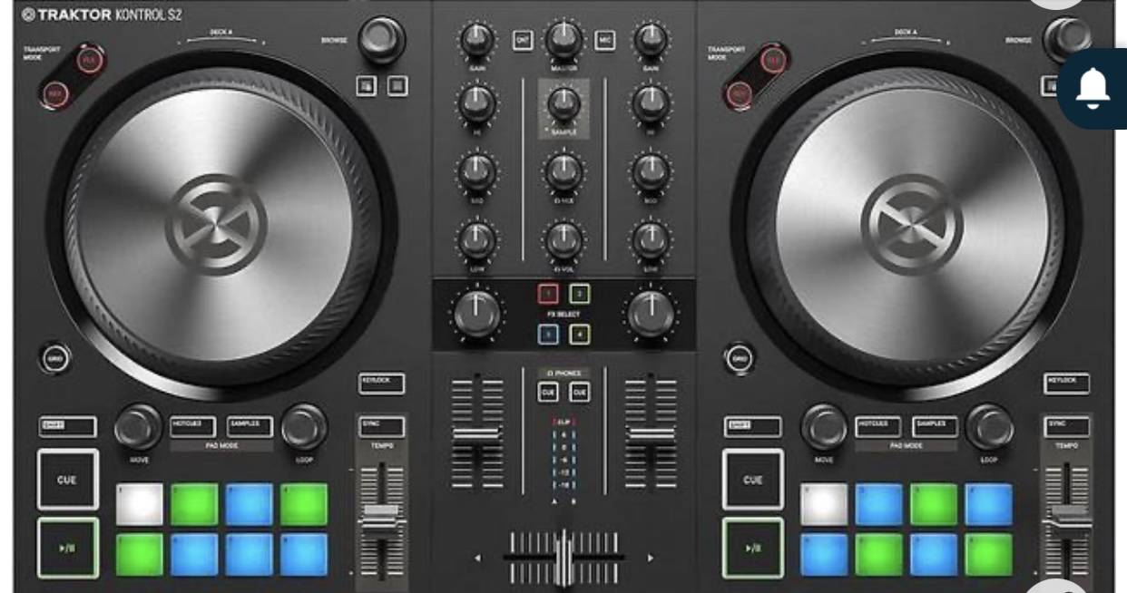 Native Instruments Traktor Kontrol S2 MK3 2-Channel DJ Controller